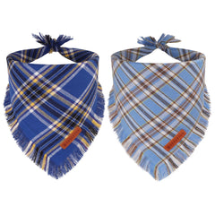 Bandana ADOGGYGO azul a cuadros con flecos para paseos con estilo.