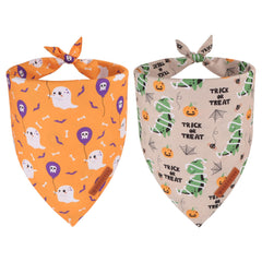 Bandana ADOGGYGO para perro con fantasma y murcielagos, ideal para fotos festivas.