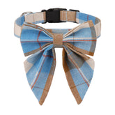 Collar ADOGGYGO de cuadros azul y marrón para paseos diarios con estilo.