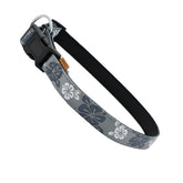 Collar Aiminto con patrón floral y neopreno acolchado para mayor comodidad durante paseos.