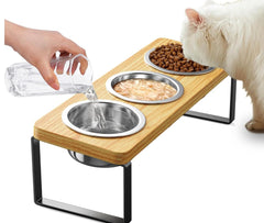 AKAOLA cuencos para gatos elevados en soporte con tres cuencos, cómodo para comer.