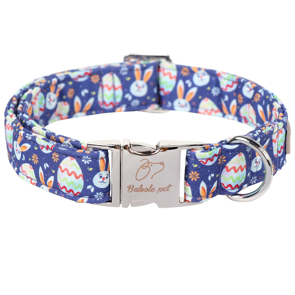 Collar Babole Pet con patrón Pascua conejo y huevos, ideal para paseos festivos.