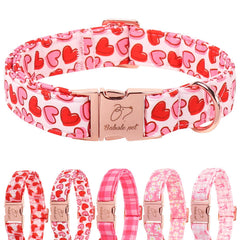 Collar Babole Pet con corazón rosado para San Valentín.