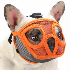 Bozal Barkless de cara plana naranja para visión amplia y respiración cómoda.