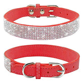Collar Bbmmayy con cristales rojos, brilla en paseos diarios.