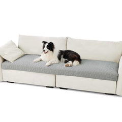 Bedsure funda impermeable para sofá protege contra derrames y pelos de mascota.