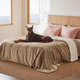 Bedsure manta impermeable para cama protege muebles y mantiene a tu mascota cómoda