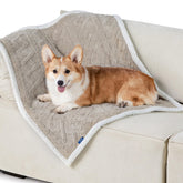 Bedsure manta impermeable para perro mediano, doble cara protege el sofá ante derrames.