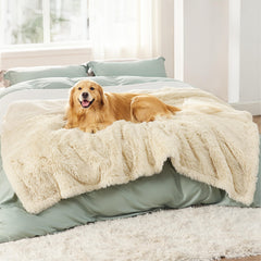Bedsure manta-impermeable para perros grandes en crema protege muebles de derrames