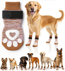 Calcetines antideslizantes bixie para perro sobre suelo de madera con mayor agarre