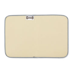 Bone Dry manta ultra absorbente para mascotas, ideal para derrames y salpicaduras.