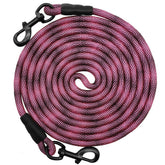 BTINESFUL cuerda larga para perro en rosado y negro, ideal para explorar al aire libre.
