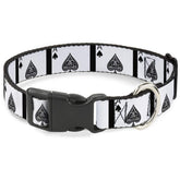Collar Buckle-Down As de Espadas, diseño llamativo para perros activos.