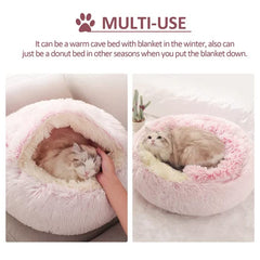 Cama-gato-bordes-elevados-rosa ofrece soporte para cabeza y cuello.