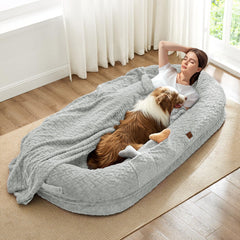 ChiXnuggle cama humana para perro gigante, gran espacio para descanso cómodo