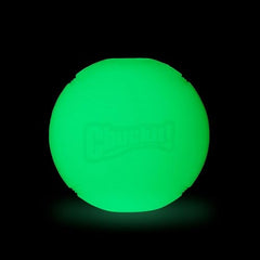 Chuckit! bola luminosa para perros ofrece juego nocturno visible y emocionante.