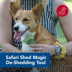 El cepillo Coastal Pet Safari Shed Magic facilita el deslanado cómodo en casa.
