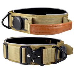 Collar Comfluxe con hebilla metálica resistente para perros activos