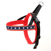 ComfortFlex arnés patriota para perro con bandera de EE. UU., ideal para paseos