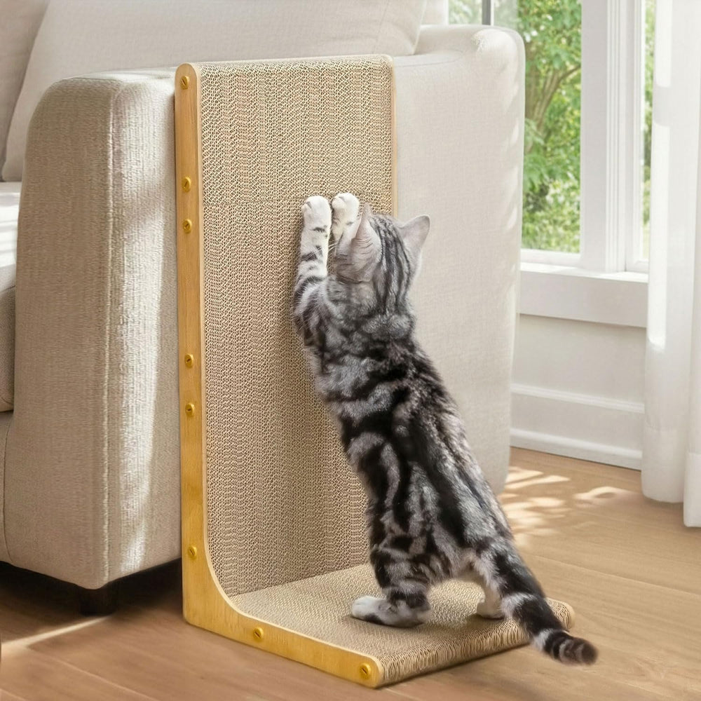 Conlun Rascador de Gato Cartón 23pulgadas vertical en Madera Clara, protege muebles.