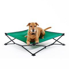 Cama para perro elevada de Coolaroo para viaje, descanso fresco.