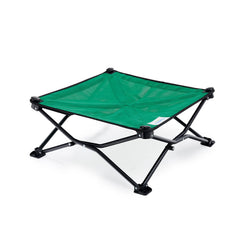 Coolaroo On-The-Go cama para perro elevada y plegable para viajar.