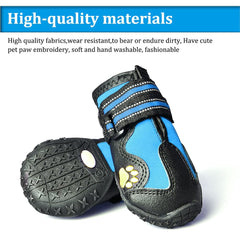 Botas CovertSafe para perro impermeables para caminatas al aire libre.