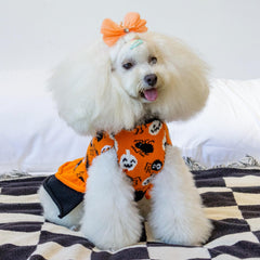 CuteBone suéter-perro volantes detalle, estilo tierno para fiestas y fotos.