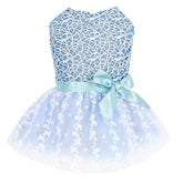 CuteBone vestido perro frontal, ideal para fiestas y fotos memorables.