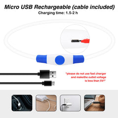 Collar LED Dlitk recargable por USB para perros con carga conveniente.