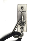 Doghook Canine Hitch: gancho de pared en acero inoxidable para seguridad canina.