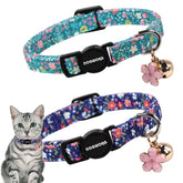 Collar DOGWONG para gato con flores verdes, cómodo y en 2 piezas.