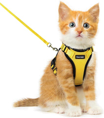 Dooradar gato arnés con anillo dorsal para paseos seguros y controlados.