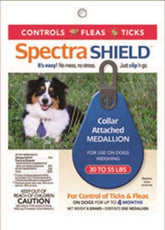 Durvet Spectra Shield collar medallion en uso para perros, protección contra pulgas.
