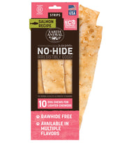Earth Animal No Hide Strips con salmón, empaque visible, snack sabroso para perros.