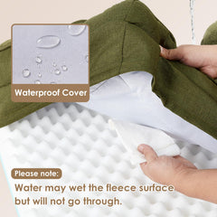 Borde acolchado de tres lados para cuello y cabeza.