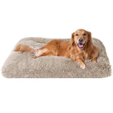Cama EHEYCIGA extragrande con felpa suave para mayor comodidad.