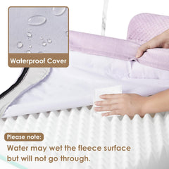 Capa impermeable interna protege la espuma y facilita la limpieza.