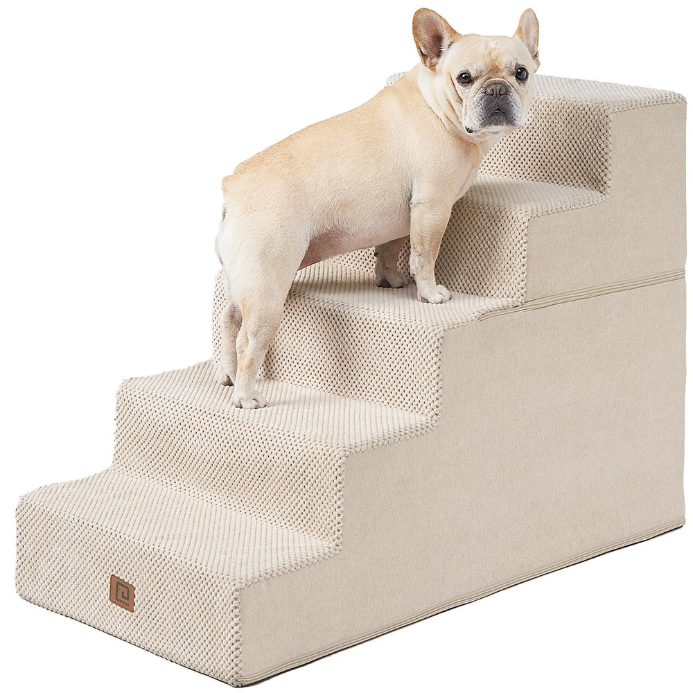 Escaleras EHEYCIGA para perros frente a cama alta, fáciles de subir y bajar.