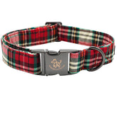 Collar Elegant little tail con cuadros navidad rojos, ideal para paseos festivos.