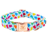 Collar Elegant little tail con estampado pepinillos eneldo, ideal para paseos diarios.