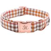 Collar para perro Elegant little tail con diseño otoño amarillo a cuadros, cómodo para paseos diarios.