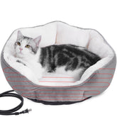 Cama caliente para gatos redonda de EursurePet, diseño suave y cómodo para el descanso.