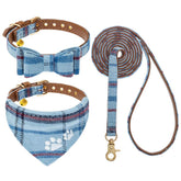 EXPAWLORER collar para perros con patitas bordadas en cuadros, ideal para paseos.
