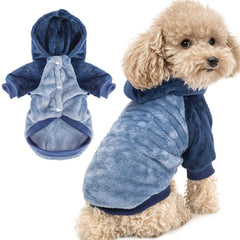 FabriCastle sudadera con capucha para perro vista frontal en azul navy, perfecto para paseos diarios.
