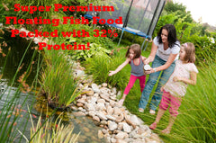 Envase claro de FAMILY FARM AND FEED con dos libras de alimento.
