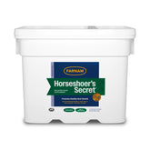 Farnam Horseshoer’s Secret promueve crecimiento saludable de cascos en caballos.