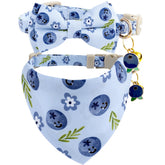 Collar Faygarsle azul con arándano y lazo, cómodo y seguro.