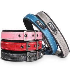 Collar Fida acolchado de neopreno suave para mayor comodidad durante caminatas.