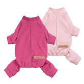 Pijama Fitwarm para perro, frontal en rosa, ligero y cómodo para paseos.
